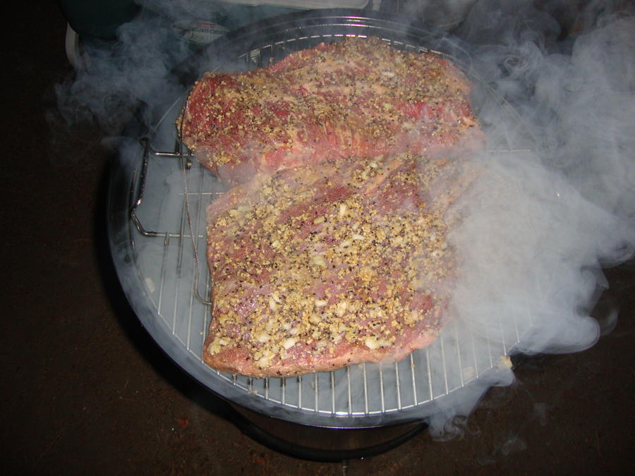 SPOGdBrisketOnTheWSM.JPG