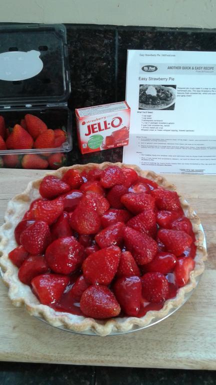 Strwberry pie.JPG