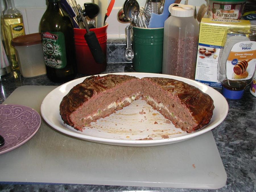 stuffed_meatloaf_2.jpg