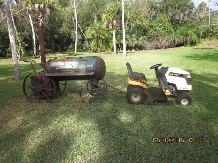 Tractor Smoker 025.JPG
