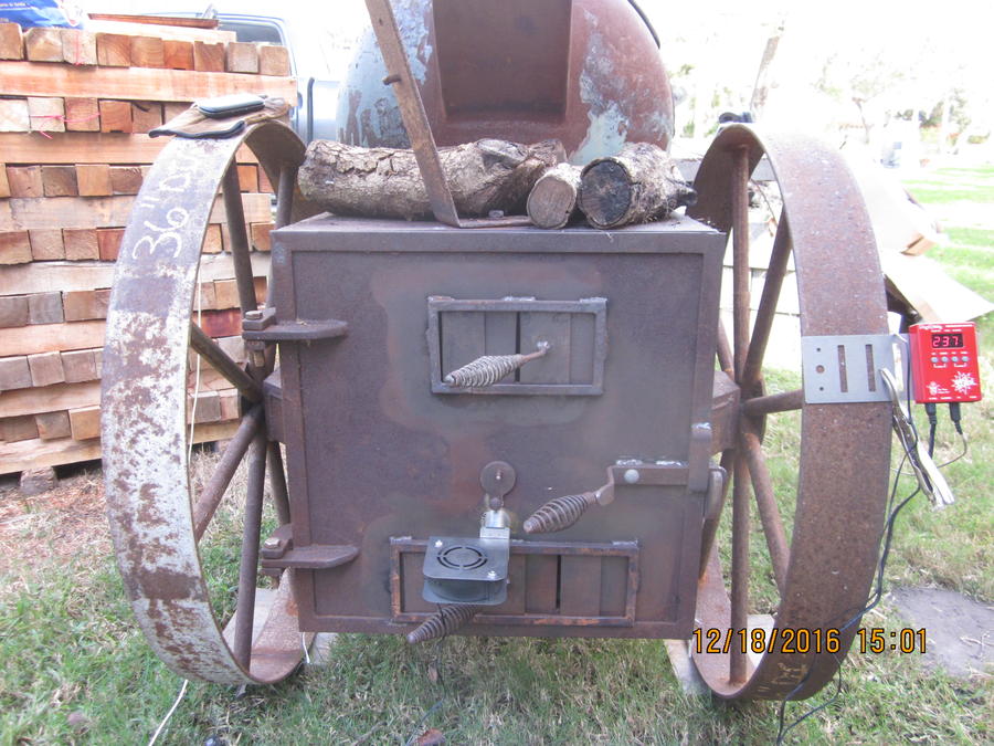 Tractor Smoker 030.JPG