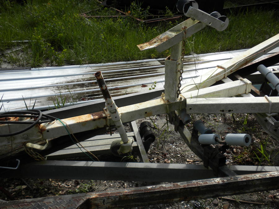 Trailer Toung Start.JPG