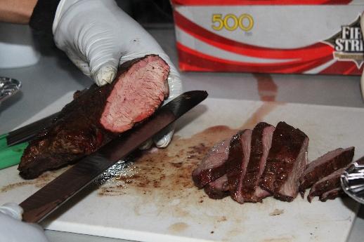 Tritip smoke ring.JPG