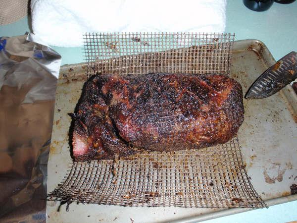 unwrapped_finished_pork_butt_in_frogmat.jpg