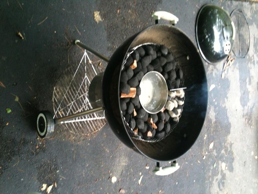 Weber 22.5 Fired Up Charcoal Basket.JPG