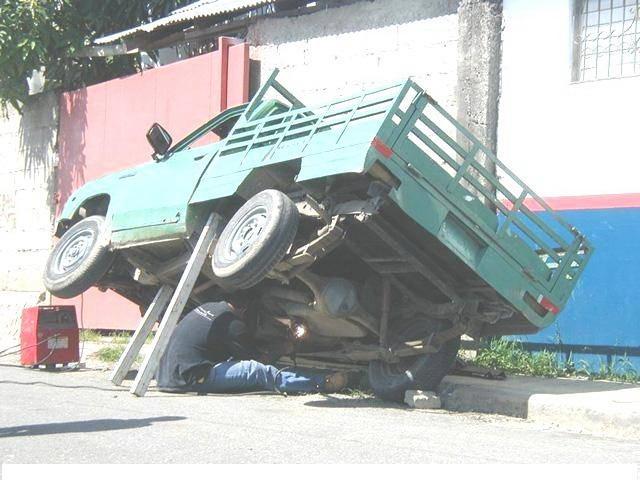 welding_a_gas_tank_undertruck.jpg